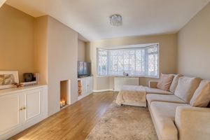 Lounge- click for photo gallery